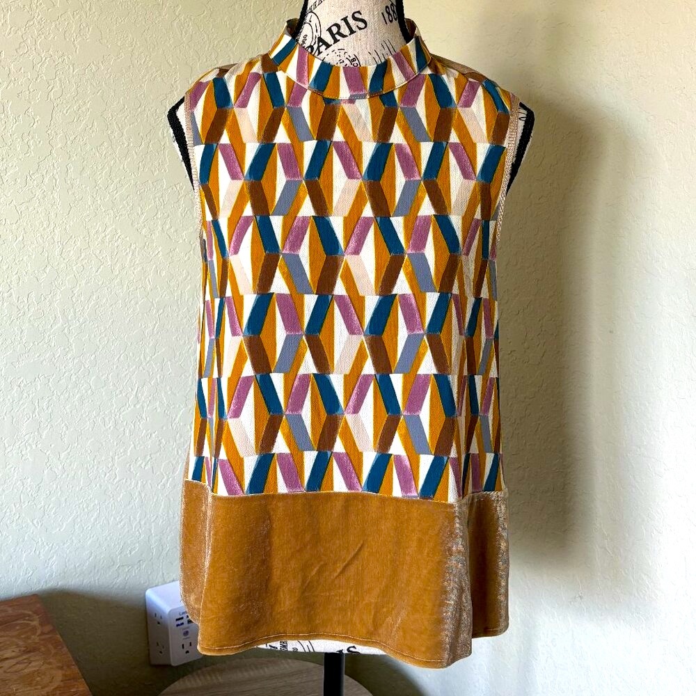 Zara W/B Collection Very Soft Size M Zip Up Back Sleeveless Dress Top